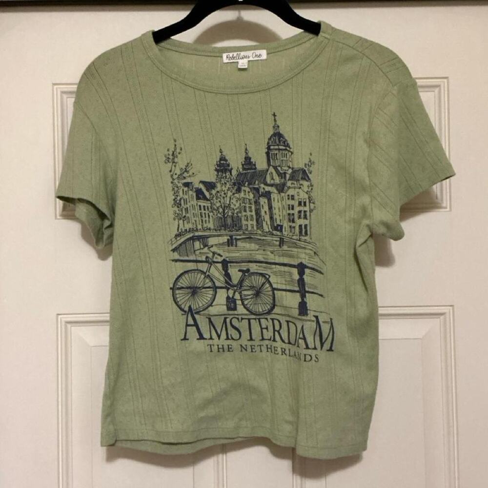 Rebellious One Amsterdam Netherlands Graphic Tee Womens M Sage Green